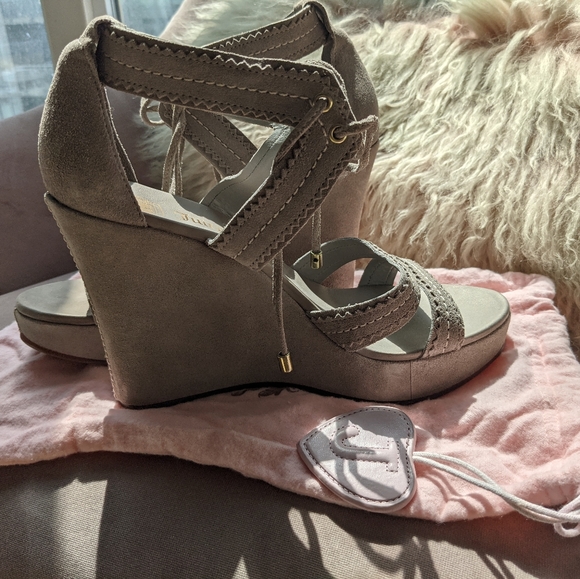 Juicy Couture Suede Platform Wedge Sandal - Picture 5 of 9